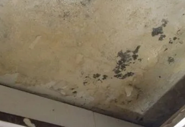 淮滨阳台漏水维修公司分享下淮滨卫生间渗水维修需要注意哪些问题。